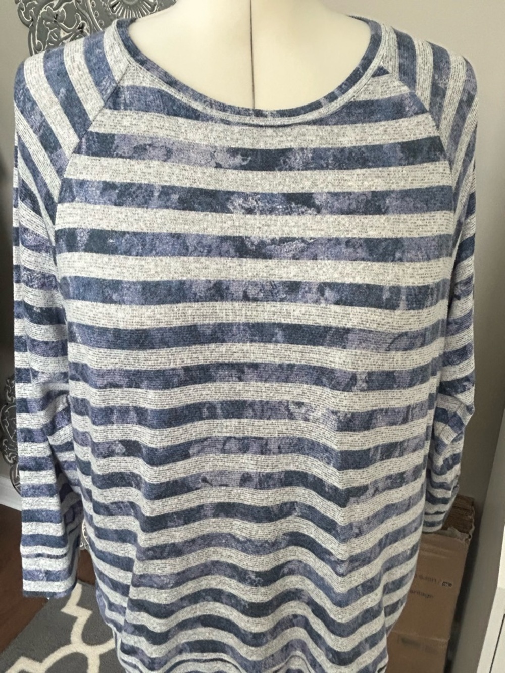 CJ Banks Heathered Gray and Blue Knit Top